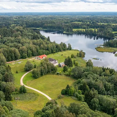 Vaskna Turismitalu 招待所